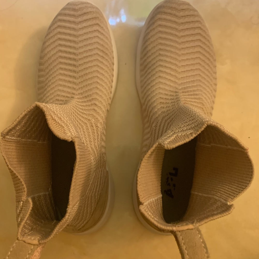 APL Women’s Techloom Chelsea
